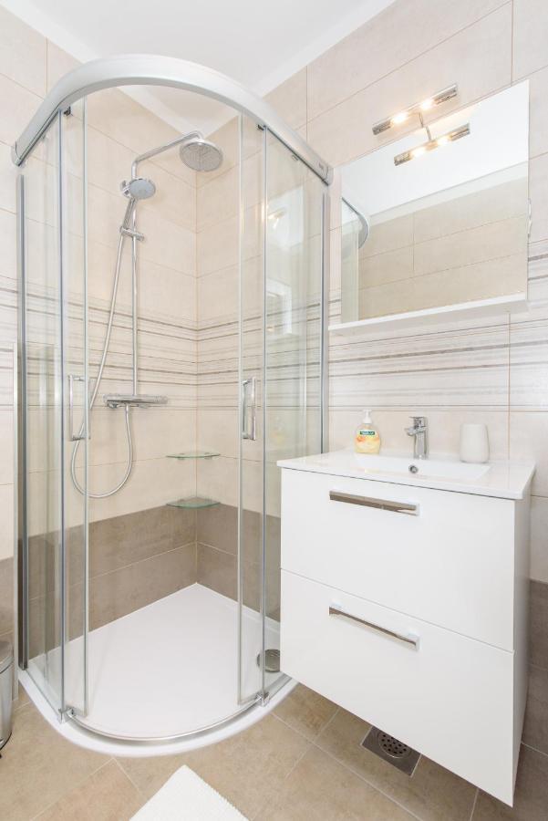 Apartment Nikolina Подстрана Экстерьер фото