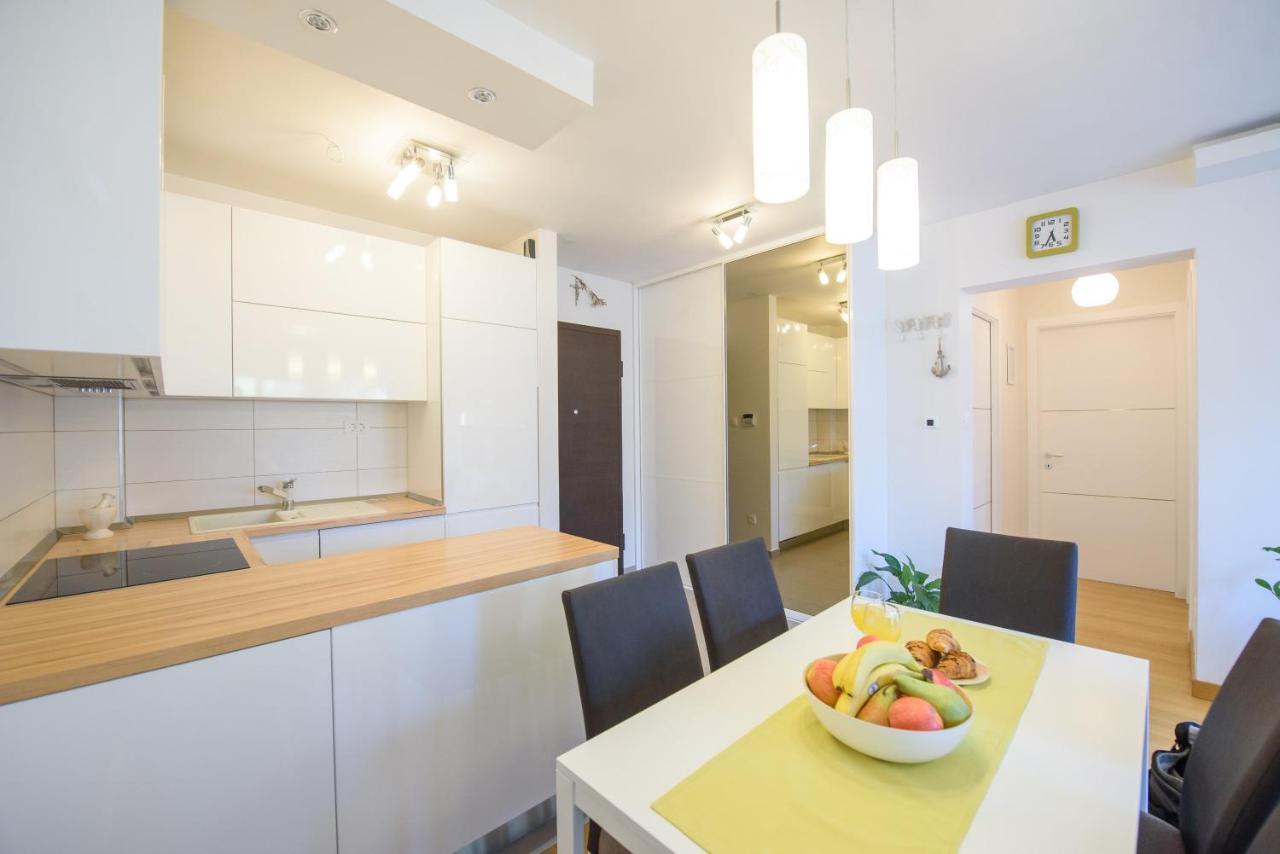 Apartment Nikolina Подстрана Экстерьер фото